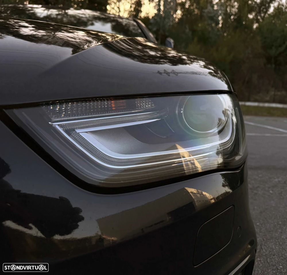 Audi A4 Avant 2.0 TDI Business Line S-line - 16