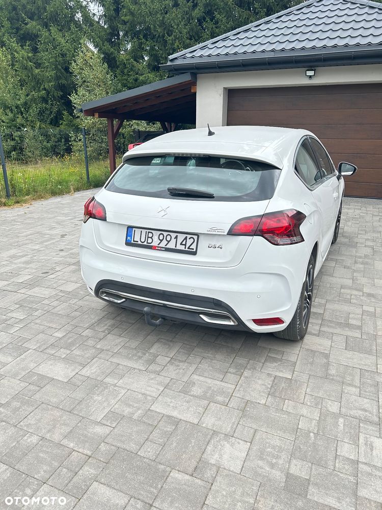 DS Automobiles DS 4 - 4