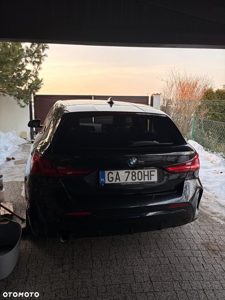 BMW Seria 1 118i M Sport - 4
