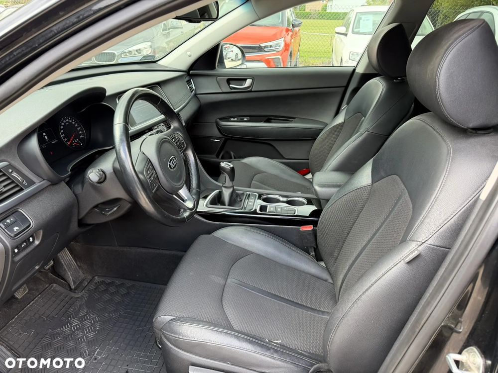 Kia Optima - 9