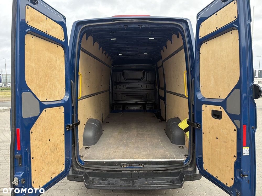 Volkswagen Crafter - 18
