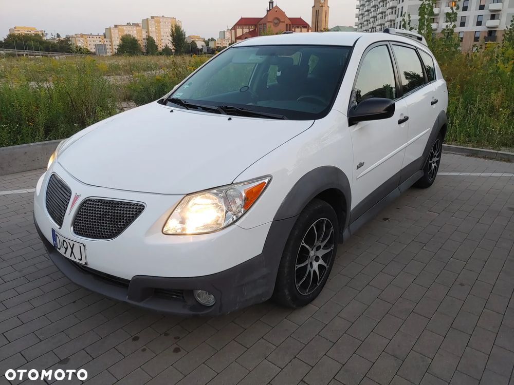 Pontiac Vibe - 1