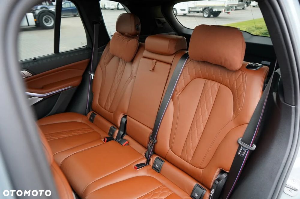 BMW X5 xDrive30d mHEV - 31