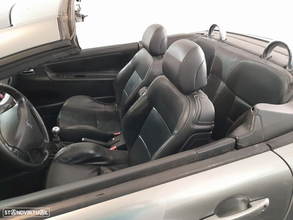 Peugeot 207 CC 120 VTi Platinum - 10