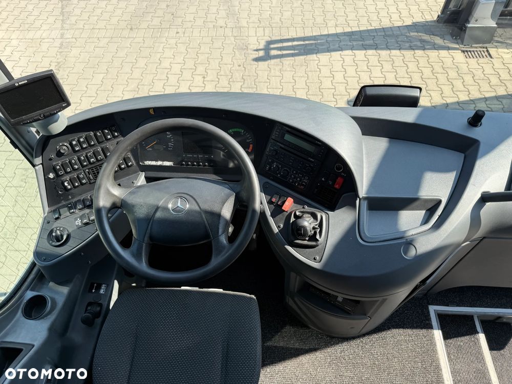 Mercedes-Benz Tourismo RHD M - 8