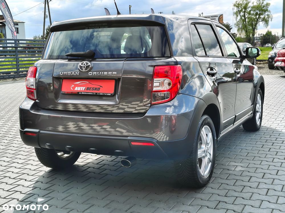 Toyota Urban Cruiser 1.4 D-4D 4x4 - 8