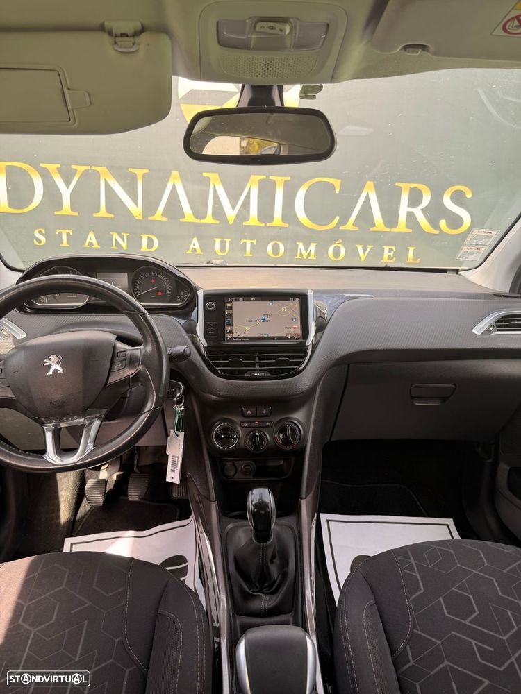 Peugeot 2008 1.6 BlueHDi Allure - 9