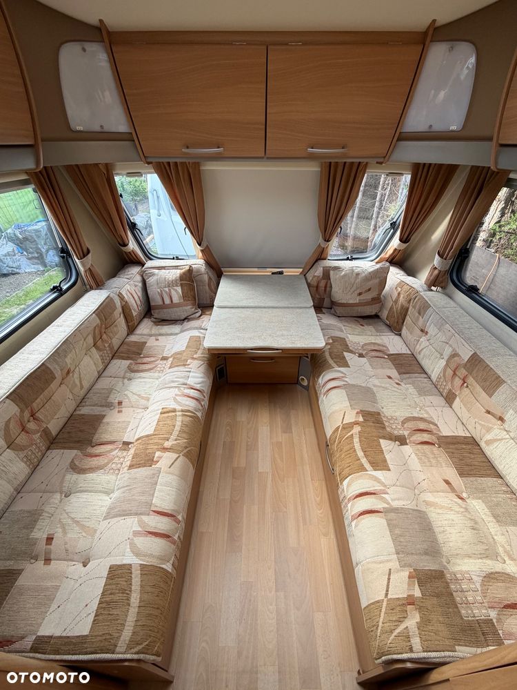 SWIFT Charisma 220 - 21