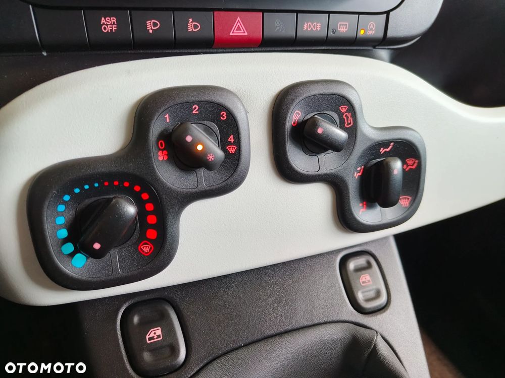 Fiat Pandina 1.0 Hybrid Cross - 17