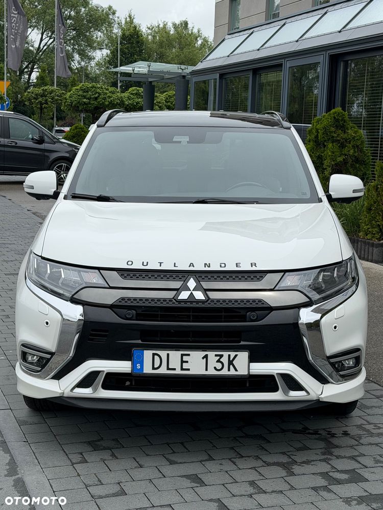Mitsubishi Outlander 2.4 4WD Top - 35