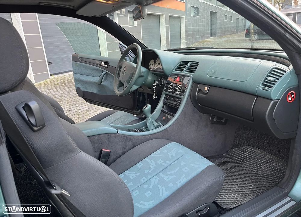 Mercedes-Benz CLK 200 Kompressor Sport - 3