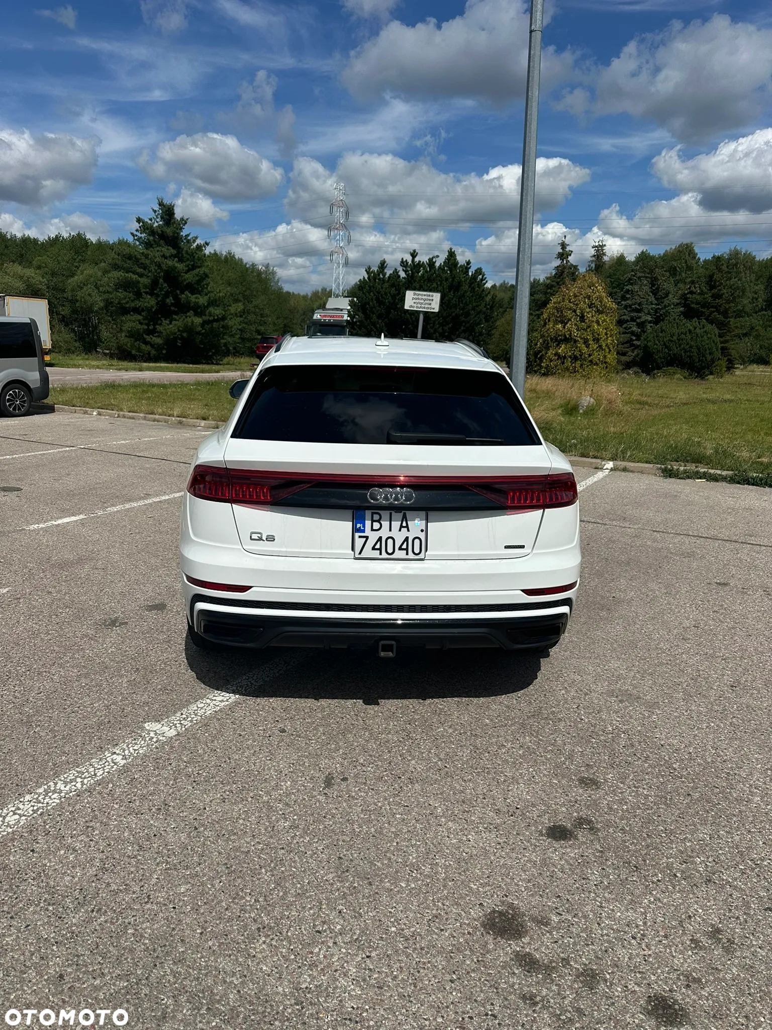 Audi Q8 55 TFSI quattro tiptronic - 6