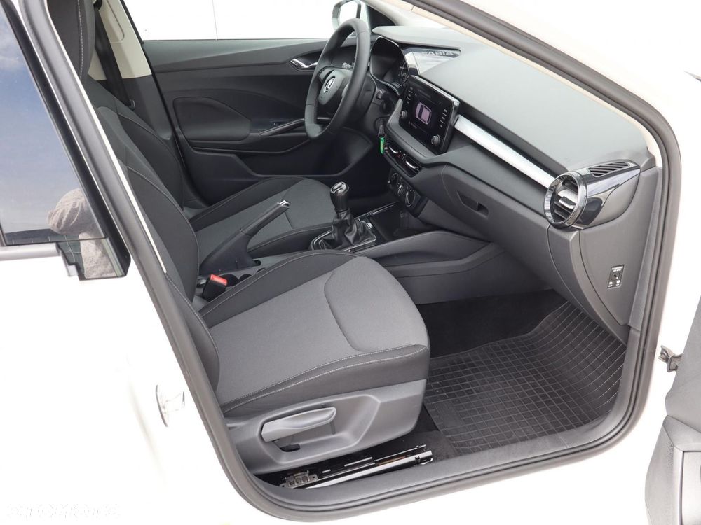 Skoda Fabia 1.0 Ambition - 6