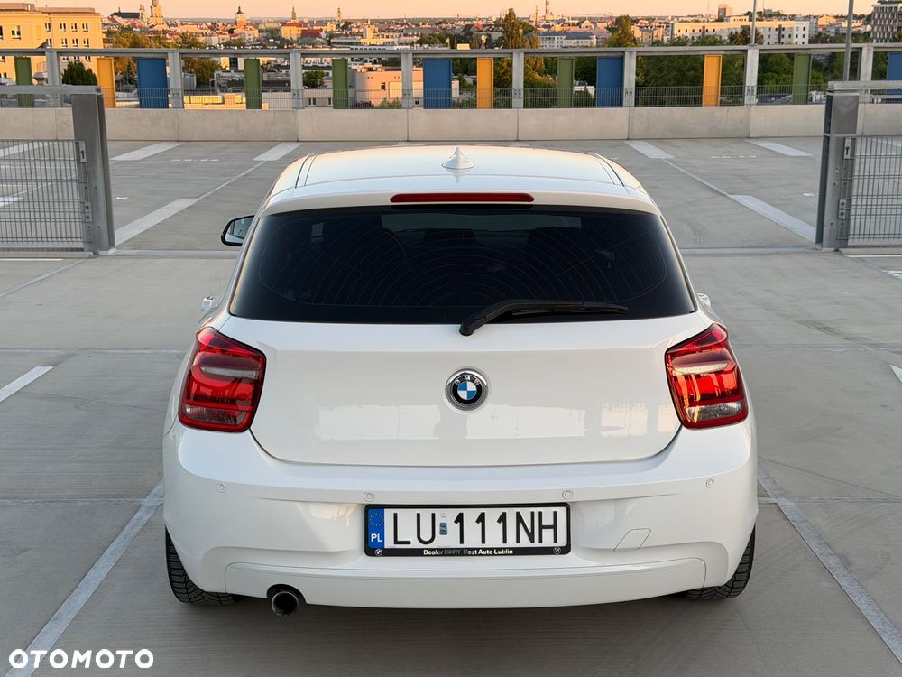 BMW Seria 1 116d - 6