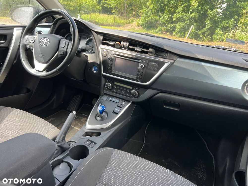 Toyota Auris - 10