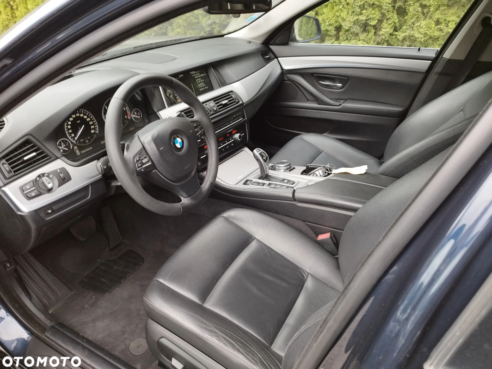 BMW Seria 5 530d xDrive Luxury Line - 10