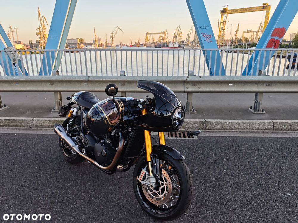 Triumph Thruxton - 26