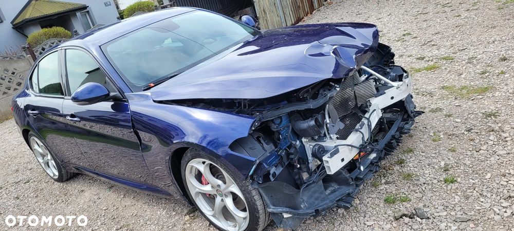 Alfa Romeo Giulia 2.0 Turbo TI Q4 - 2