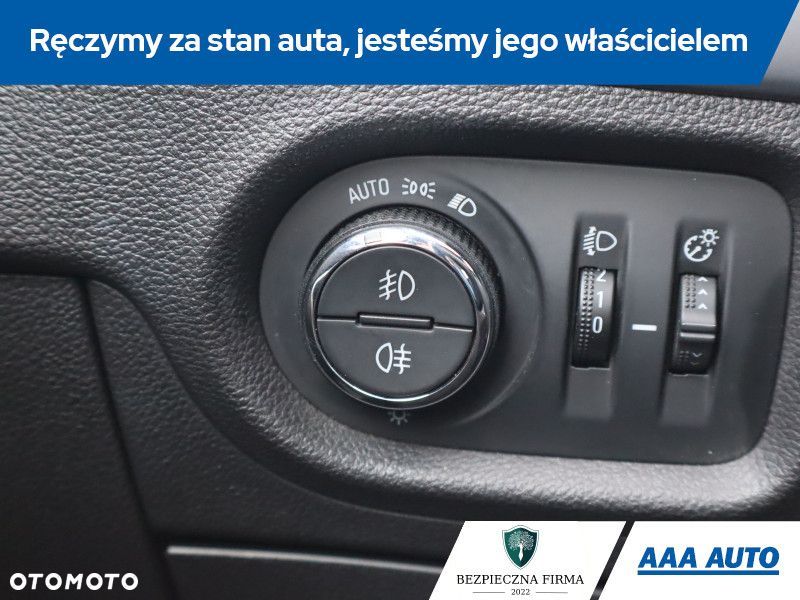 Opel Astra - 16