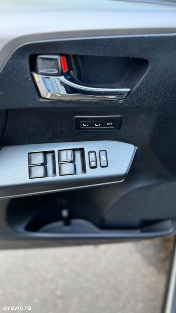 Toyota RAV4 2.5 4x2 Business Edition - 14