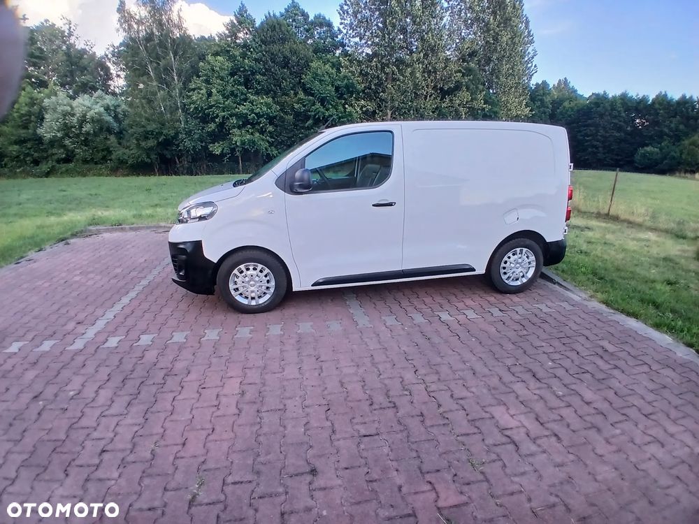 Opel vivaro - 9