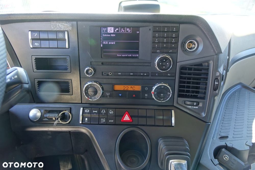 Mercedes-Benz ACTROS 1845 / STREAMSPACE /  STANDARD / AUTOMAT / EURO 6 / LODÓWKA / 2 ZBIORNIKI - 28