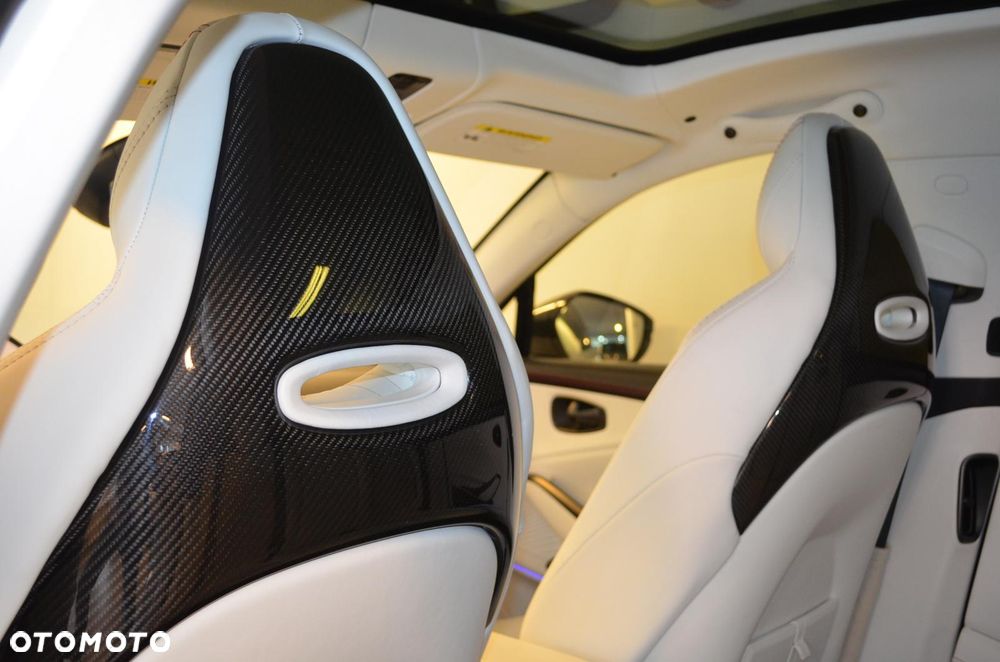 Aston Martin DBX707 - 21