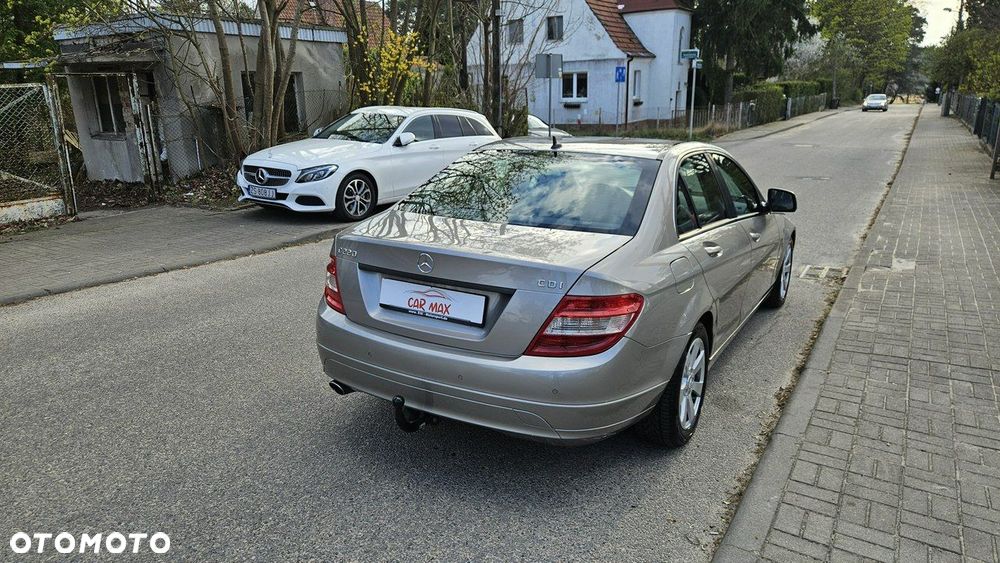 Mercedes-Benz Klasa C 220 CDI Classic - 10