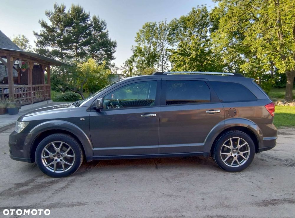 Fiat Freemont 2.0 Multijet Lounge AWD - 4