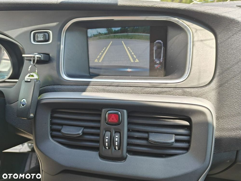 Volvo V40 - 12