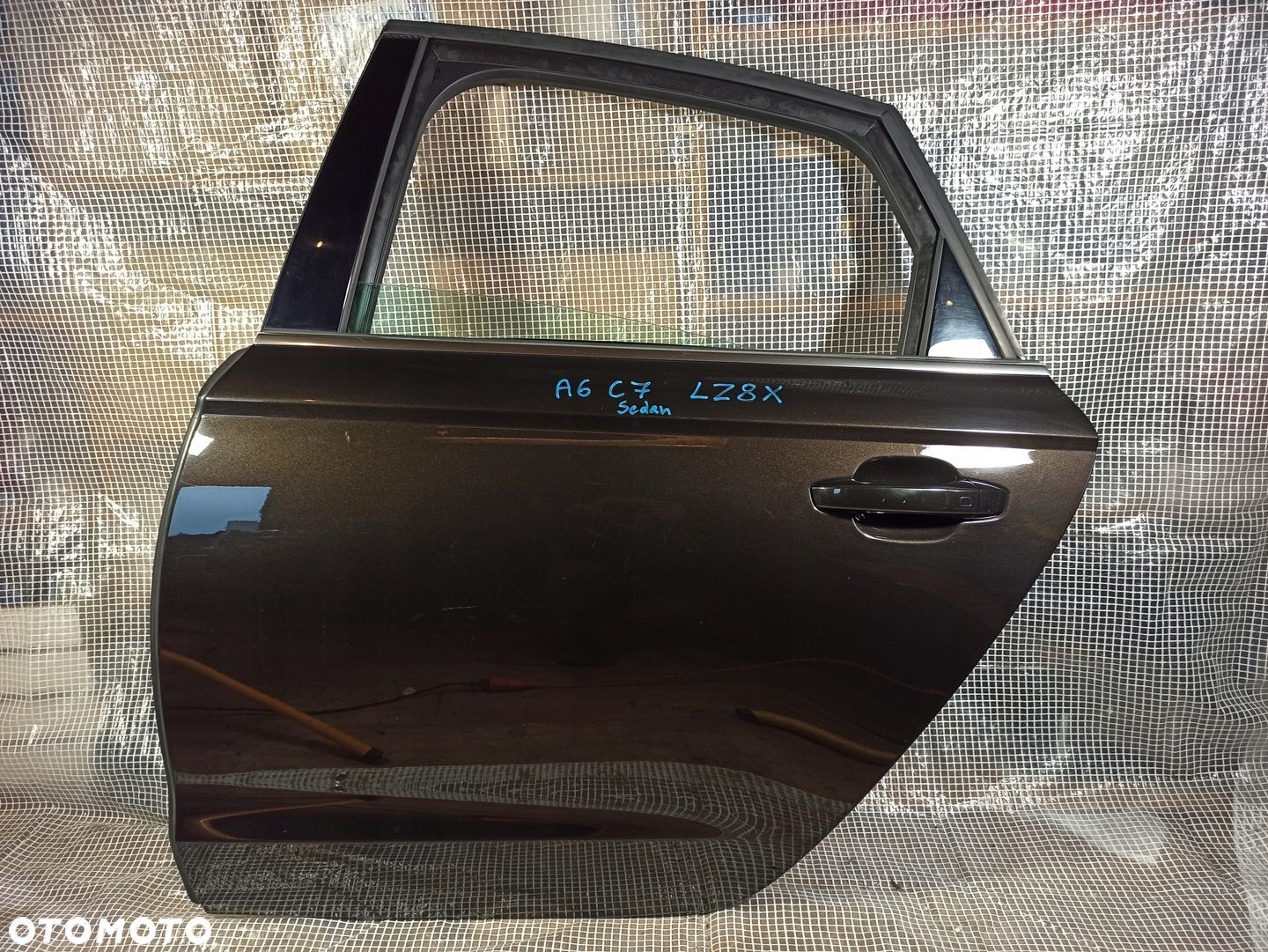 AUDI A6 C7 4G0 SEDAN DRZWI LEWE TYLNE TYŁ LY8X KOMPLETNE W KOLOR 130 MIKRON - 1
