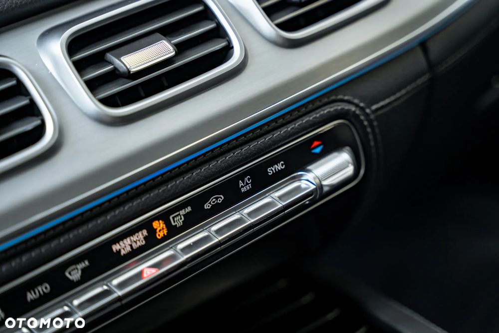 Mercedes-Benz GLE 300 d mHEV 4-Matic AMG Line - 31