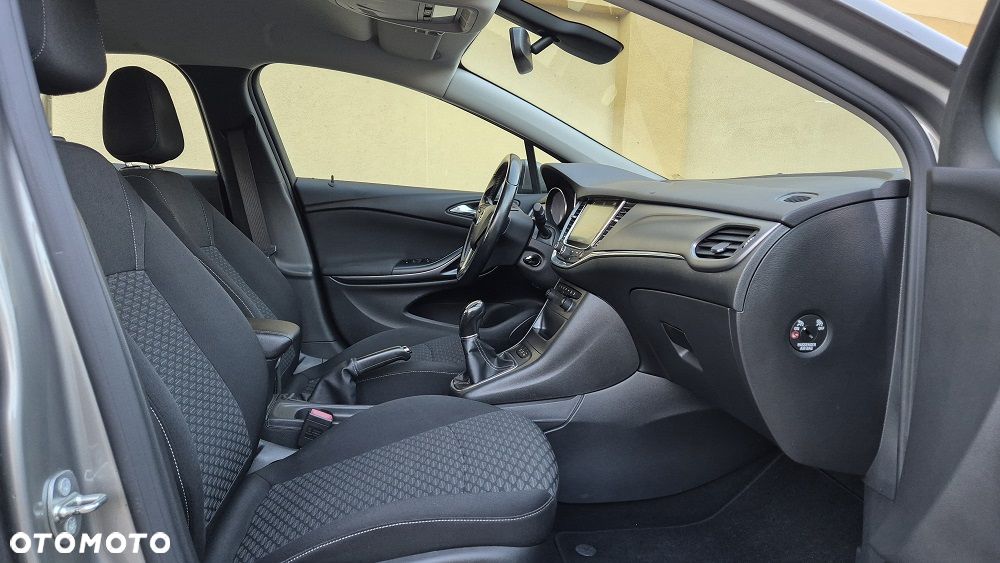 Opel Astra - 6