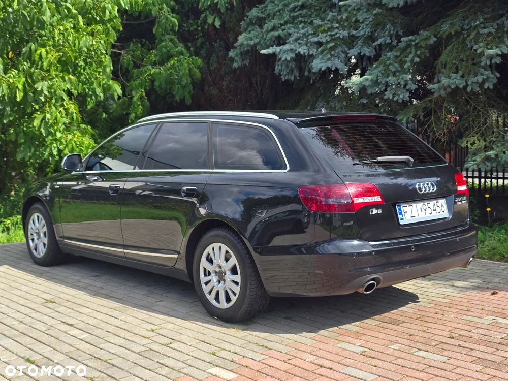 Audi A6 Avant 2.7 TDI DPF quattro tiptronic - 32