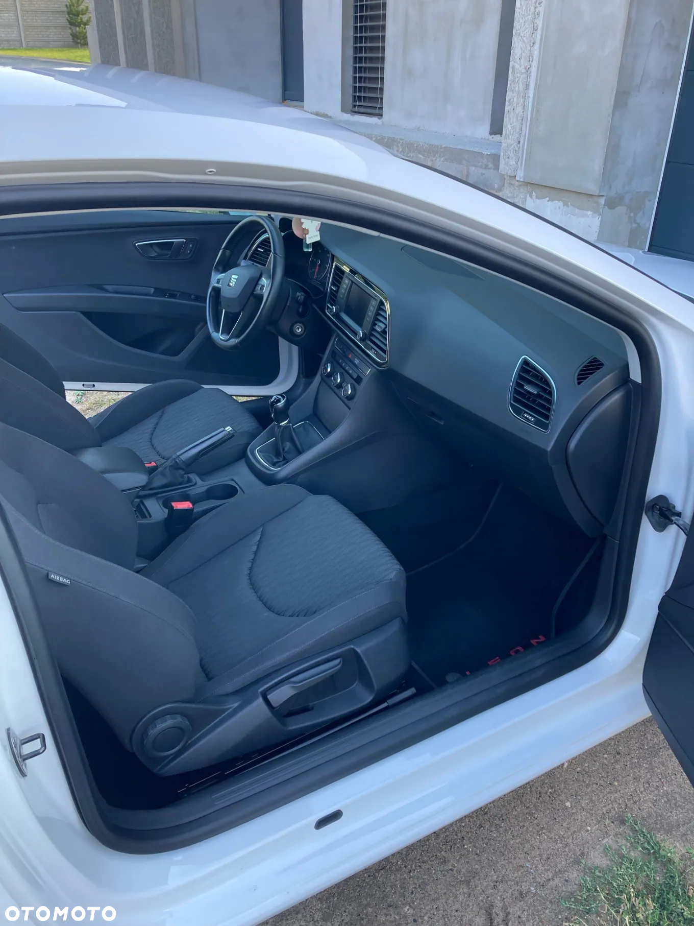 Seat Leon SC 2.0 TDI DPF Start&Stop Style - 12