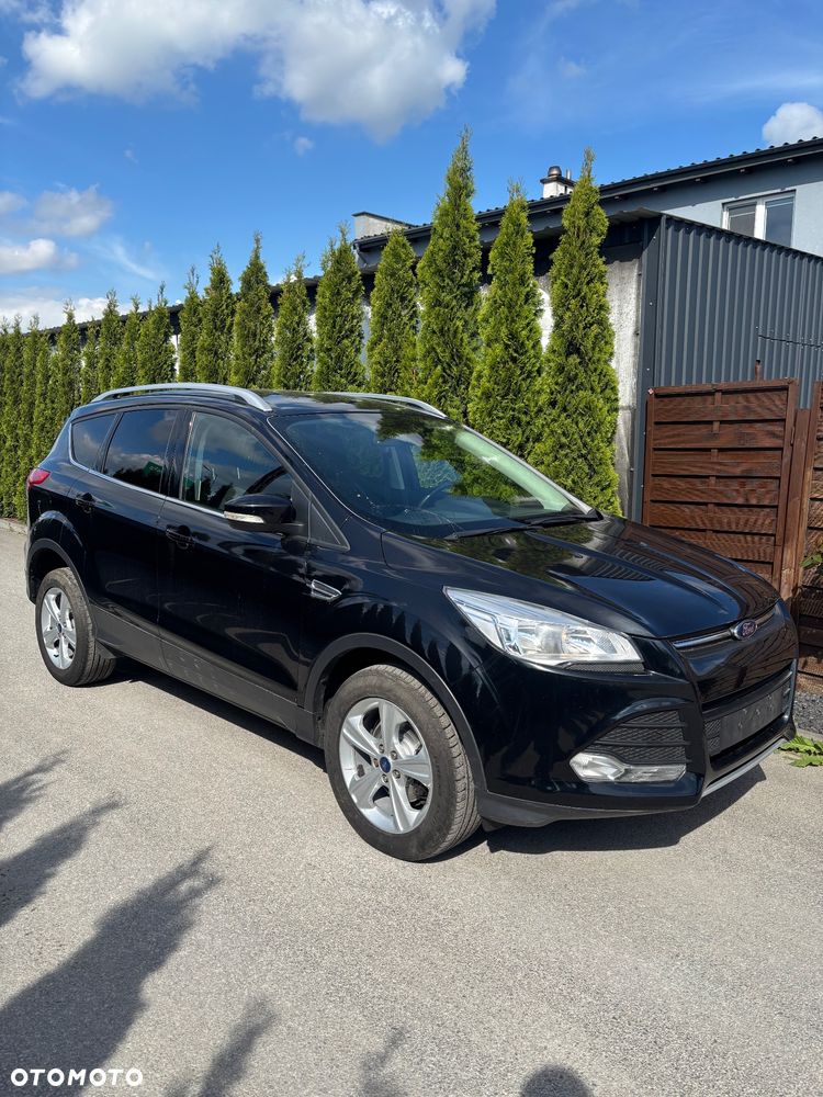 Ford Kuga - 1