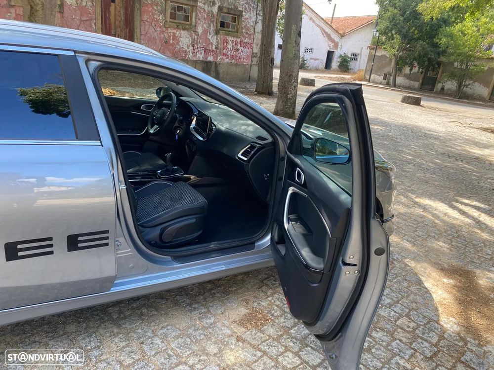 Kia Ceed SW - 13