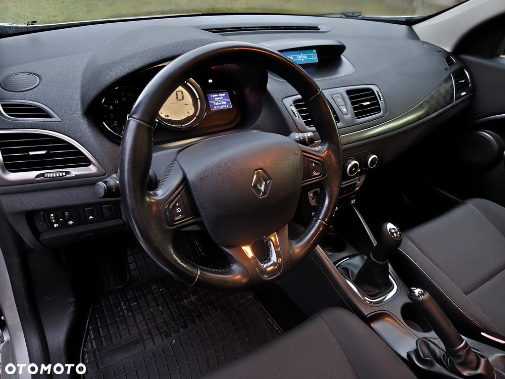 Renault Megane - 11