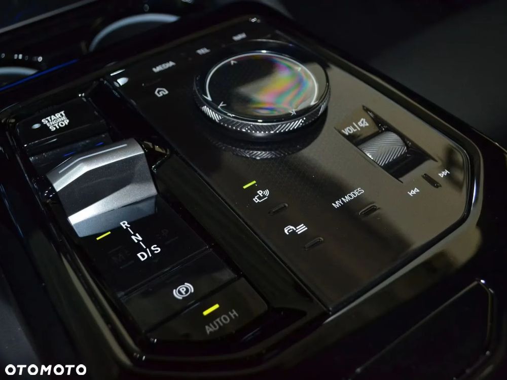 BMW Seria 5 540d xDrive mHEV M Sport - 29