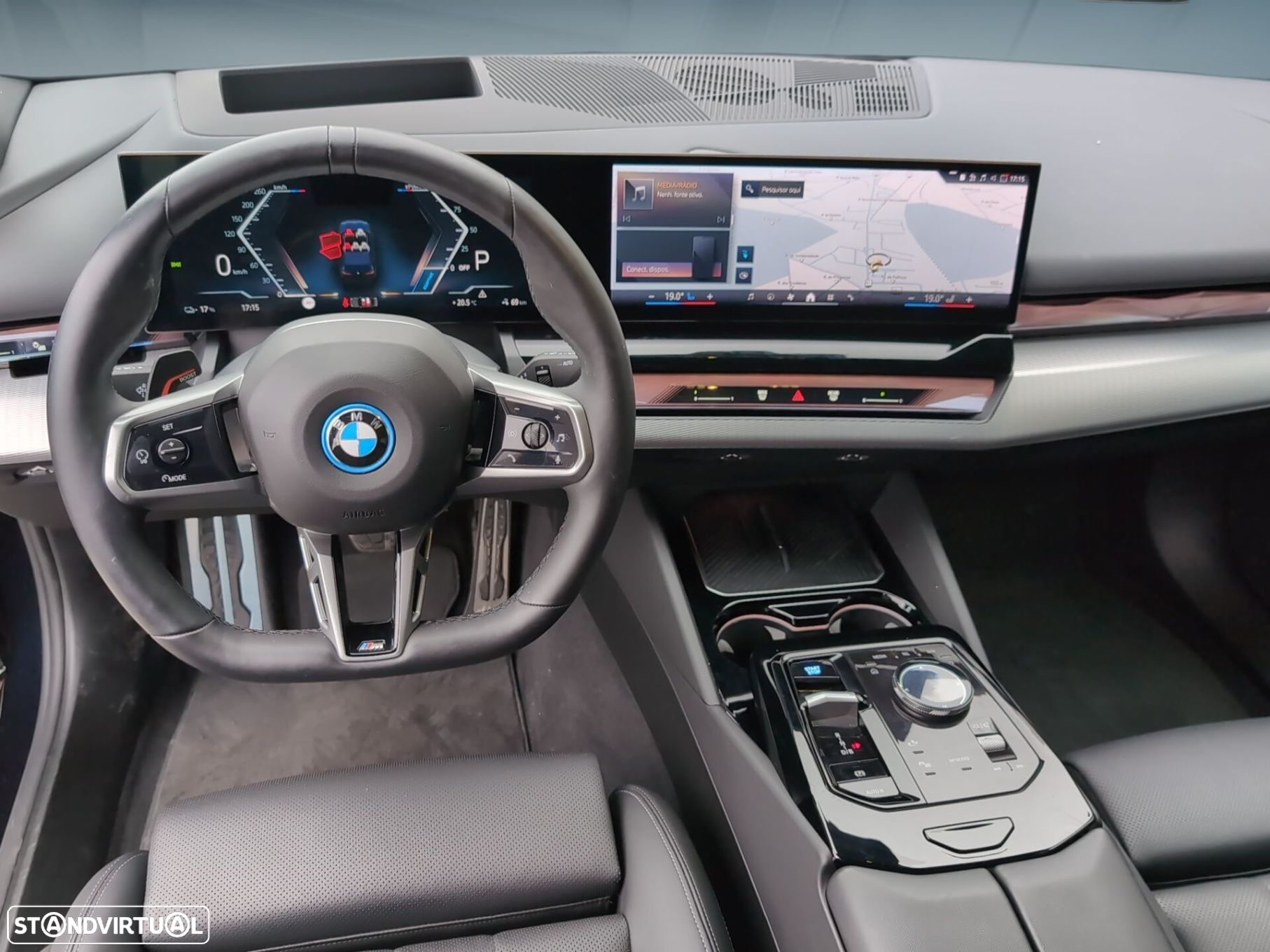BMW i5 eDrive40 Pack Desportivo M - 12