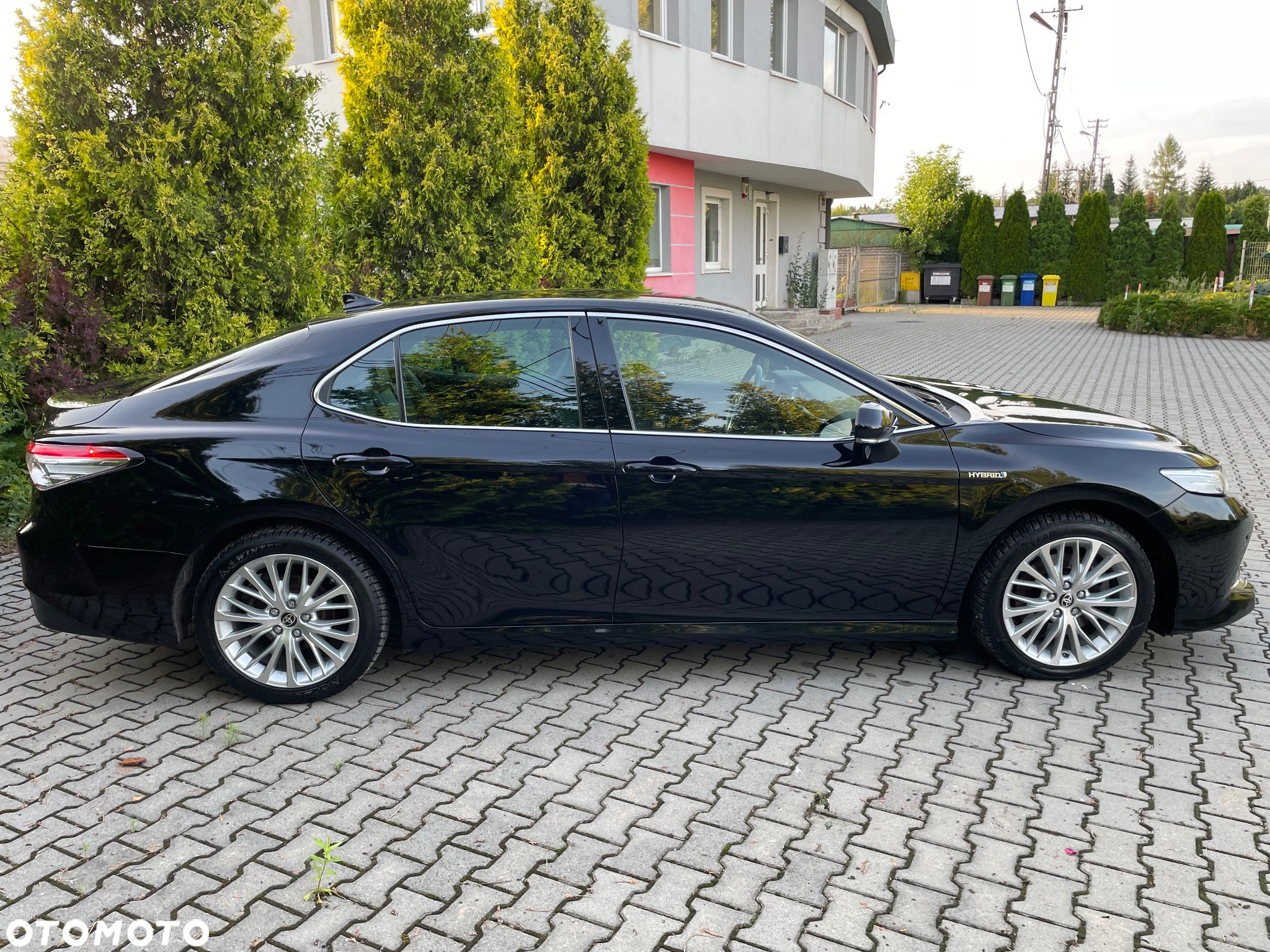 Toyota Camry 2.5 Hybrid Executive CVT - 6
