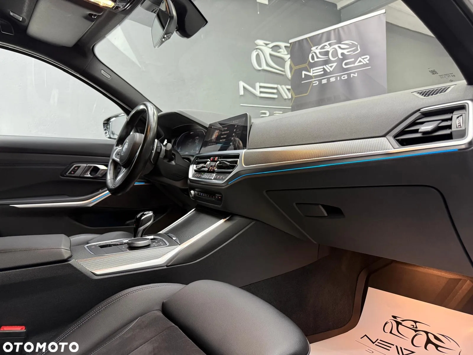 BMW Seria 3 330e xDrive M Sport sport - 38