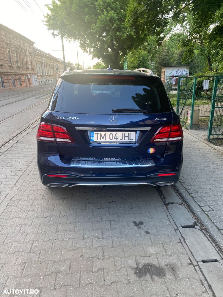 Mercedes-Benz GLE - 11