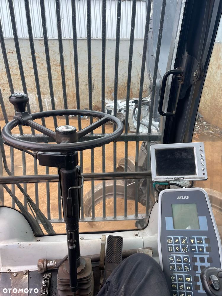 Atlas 270 MH   do złomu  (nowy silnik) - 4