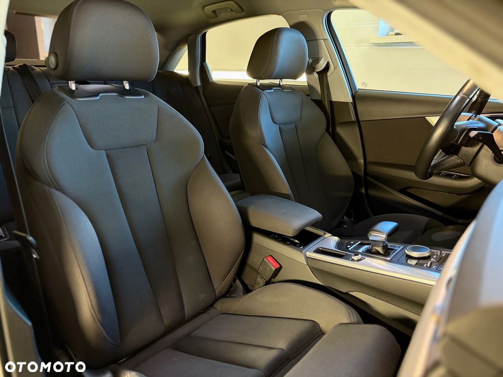 Audi A4 Limousine 2.0 TDI S tronic - 23