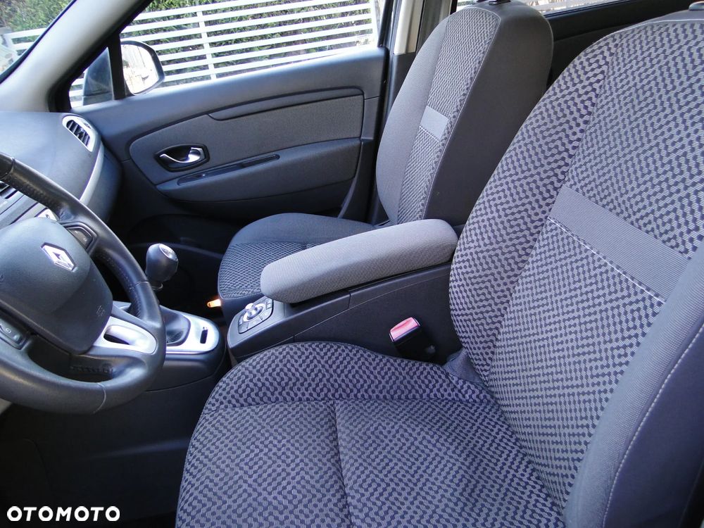 Renault Scenic 1.6 16V Expression - 24