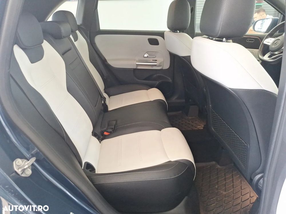 Mercedes-Benz B 200 - 12