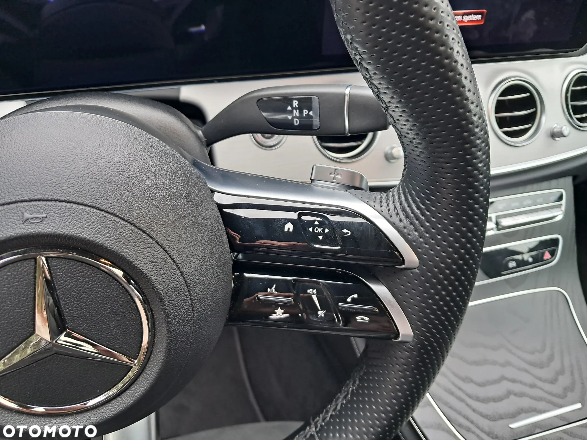 Mercedes-Benz Klasa E 450 4-Matic AMG - 20
