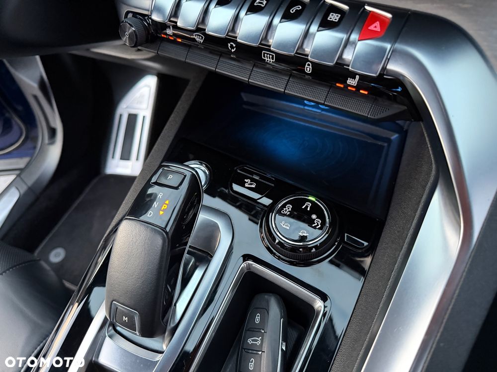 Peugeot 3008 2.0 BlueHDi GT S&S EAT6 - 32