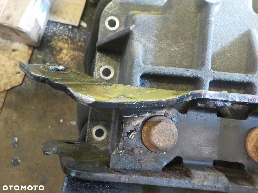 RANGE ROVER L322 SPORT 3.6 TD V8 10r 272 KM miska olejowa 6H3Q-6675-CD - 12